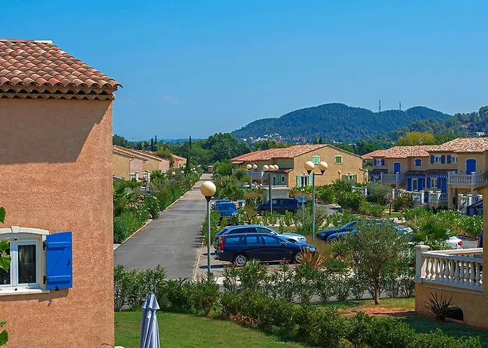 Terraced House In Vidauban With Pool