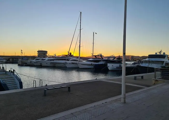 Cocon Avec Piscine Et Clim Sur La Cote D'Azur